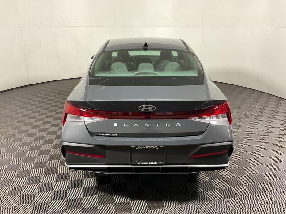 new 2024 Hyundai Elantra car, priced at $22,150