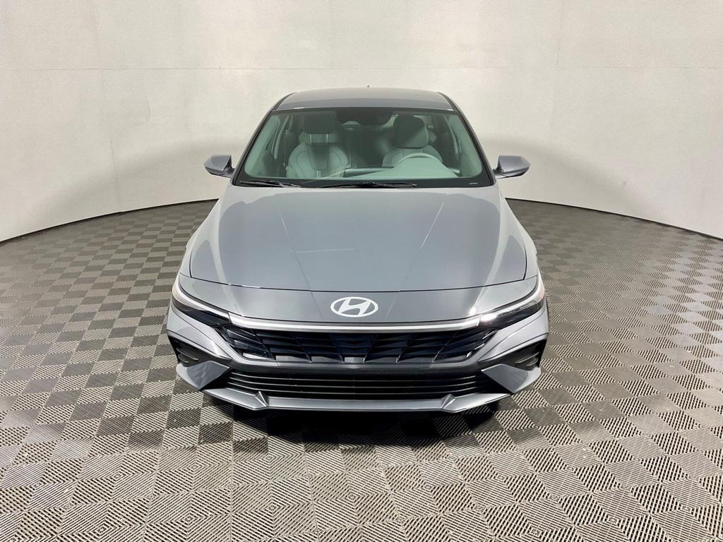 new 2025 Hyundai Elantra car, priced at $22,124