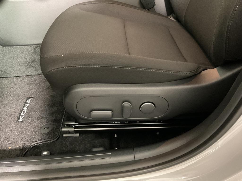 new 2025 Hyundai Kona car, priced at $28,130