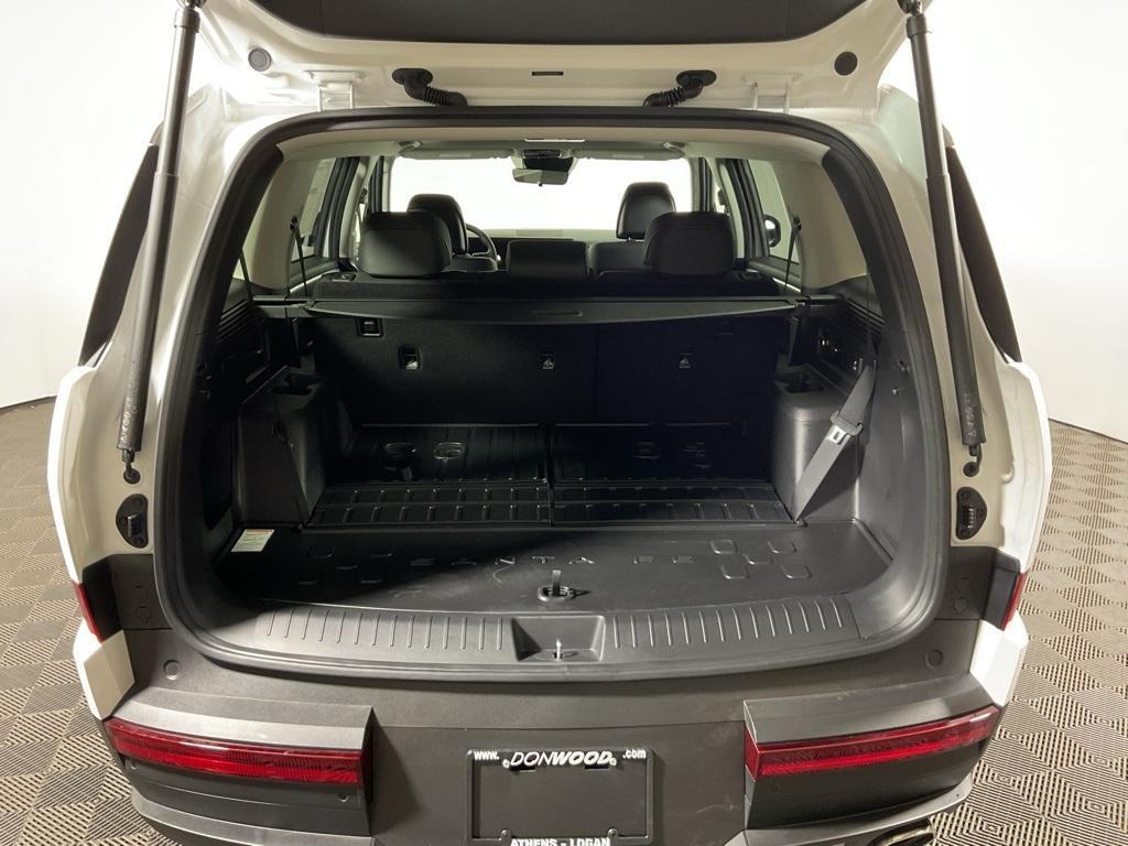 new 2025 Hyundai Santa Fe car, priced at $40,560
