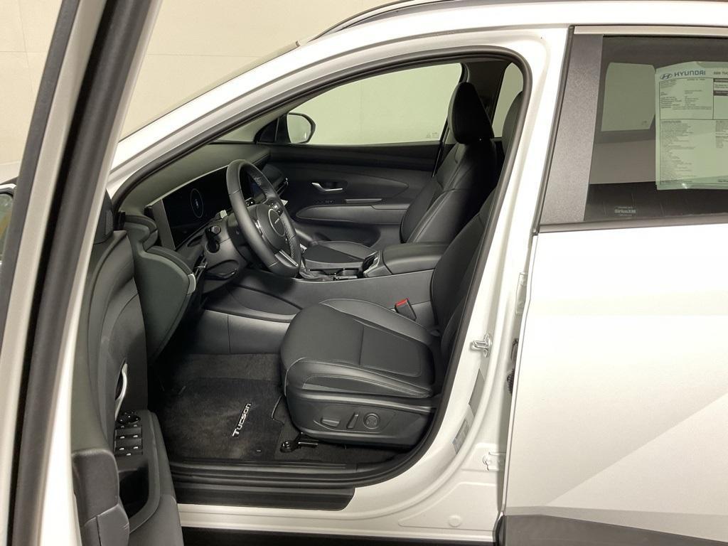 new 2026 Hyundai Tucson car, priced at $36,000