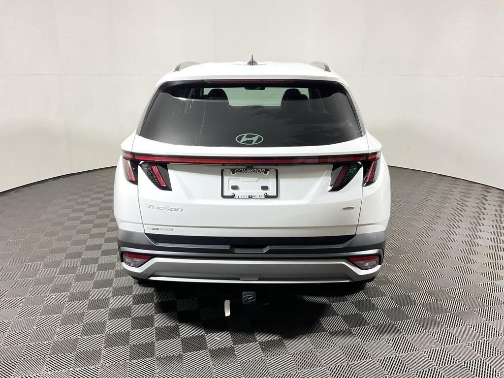 new 2026 Hyundai Tucson car, priced at $36,000