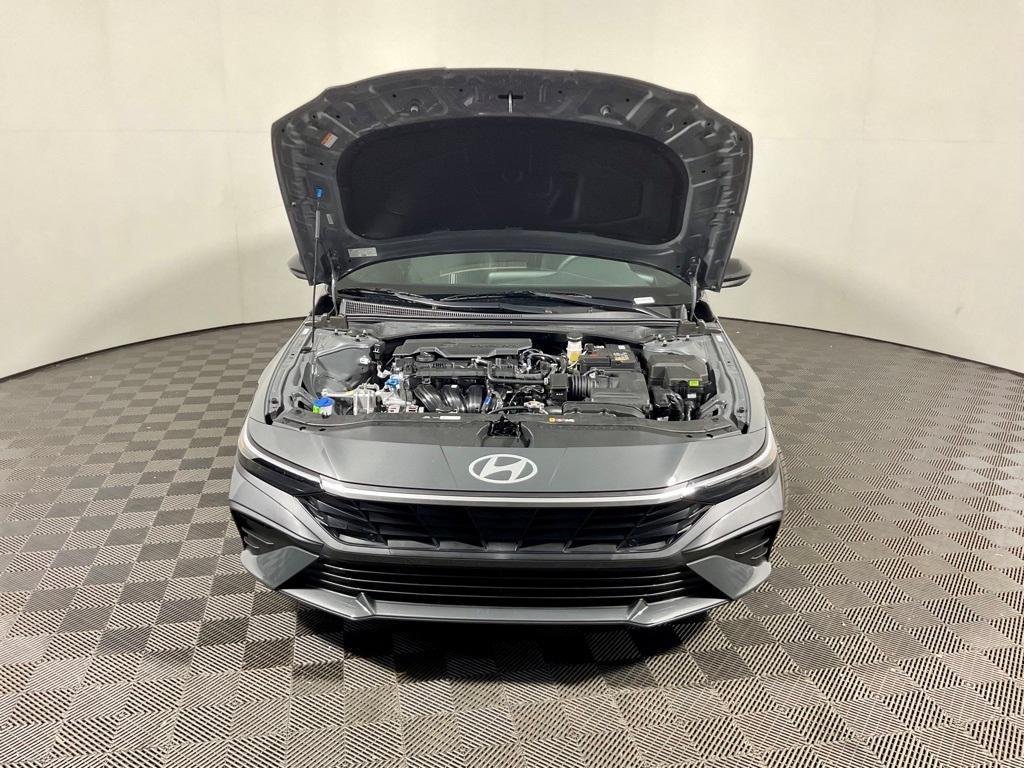 new 2025 Hyundai Elantra car, priced at $23,760