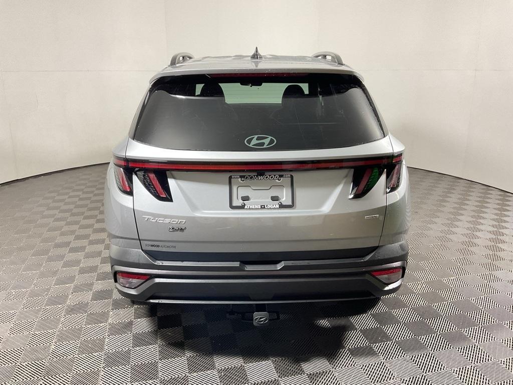 new 2026 Hyundai Tucson car, priced at $35,000