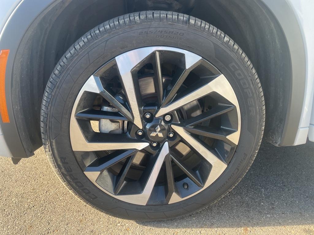 used 2023 Mitsubishi Outlander car, priced at $27,500