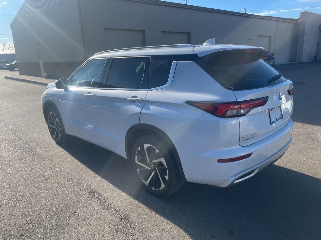 used 2023 Mitsubishi Outlander car, priced at $27,500