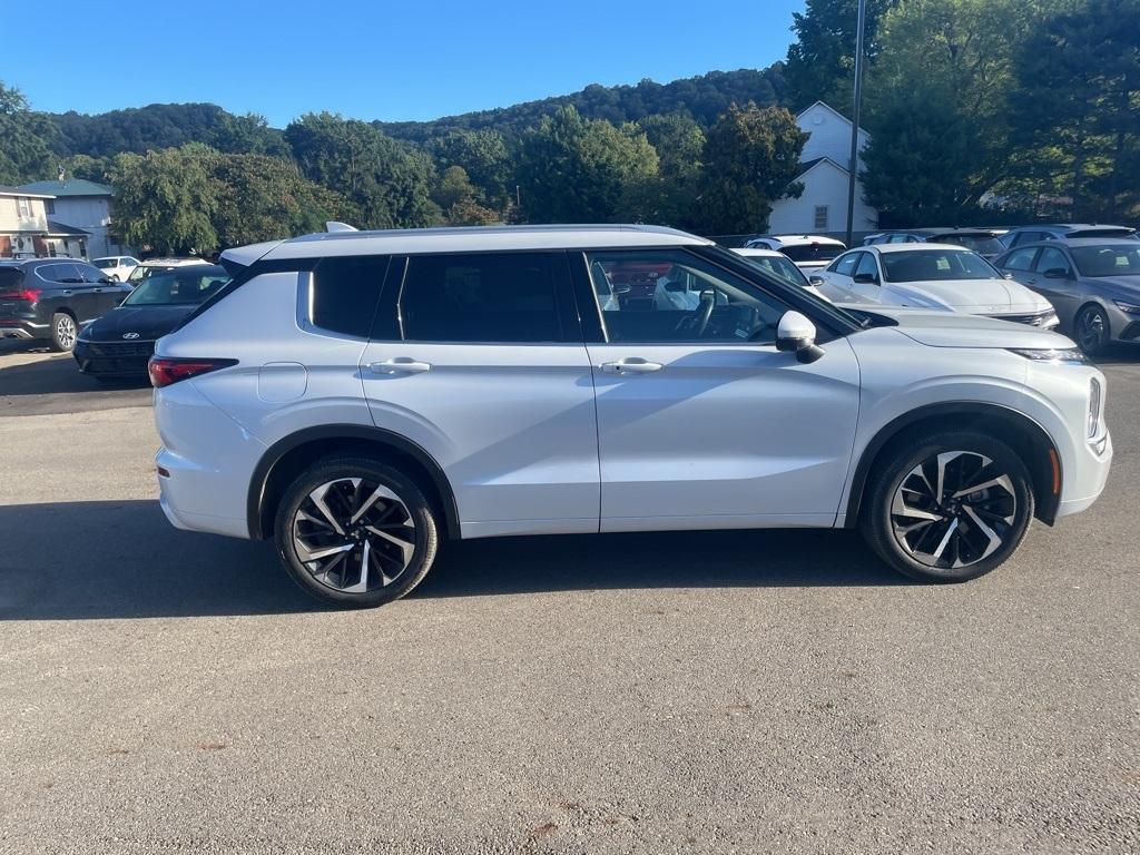 used 2023 Mitsubishi Outlander car, priced at $27,500