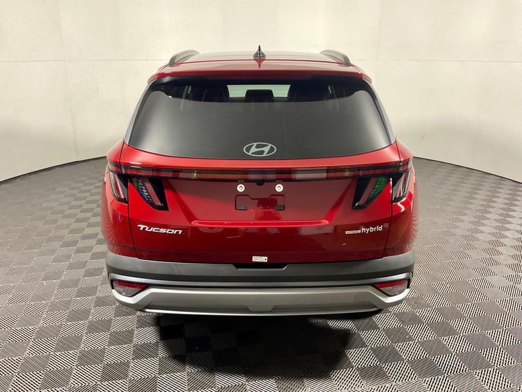 new 2025 Hyundai TUCSON Hybrid car, priced at $35,913