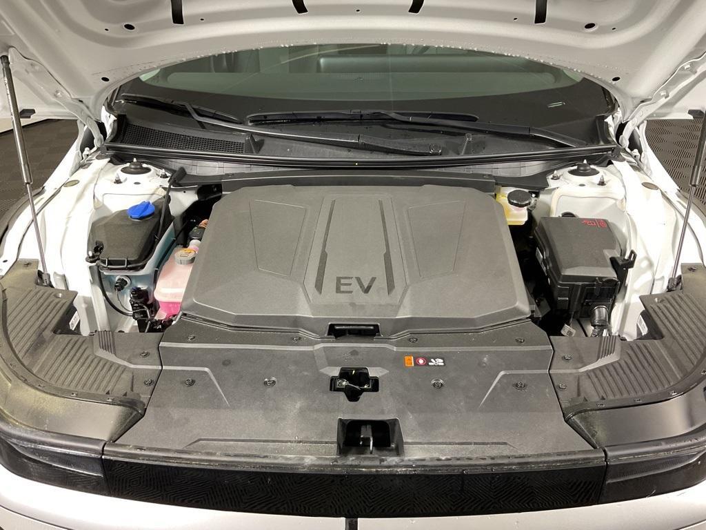 new 2025 Hyundai IONIQ 5 car, priced at $47,700
