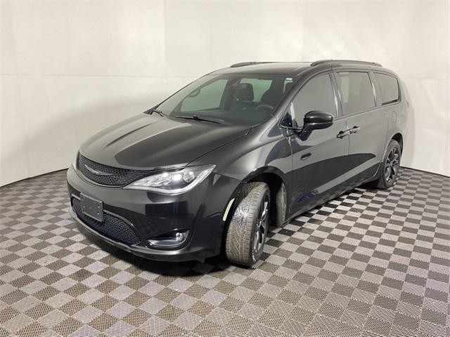 used 2020 Chrysler Pacifica car, priced at $21,000