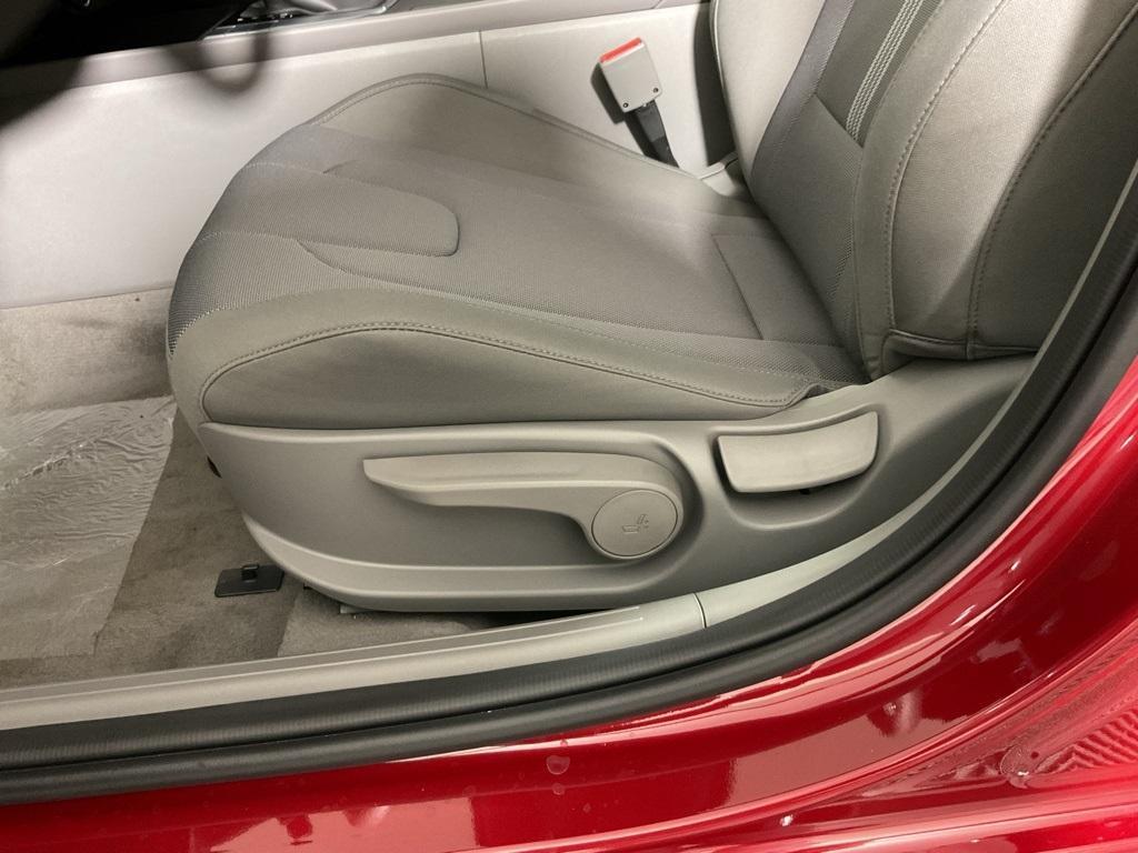 new 2025 Hyundai Elantra car, priced at $23,000