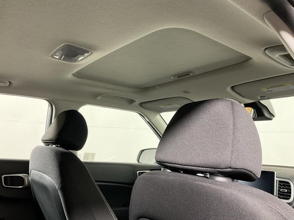 new 2025 Hyundai Venue car, priced at $22,250