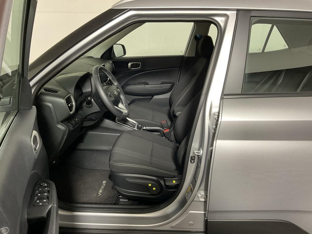 new 2025 Hyundai Venue car, priced at $22,250