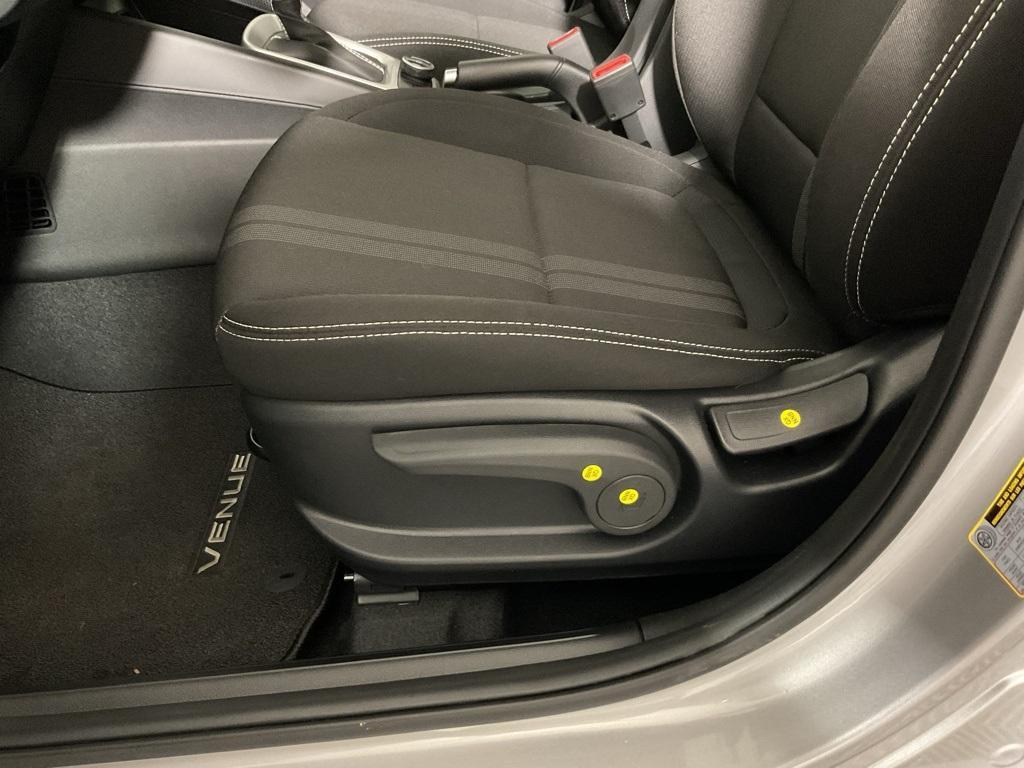 new 2025 Hyundai Venue car, priced at $22,250