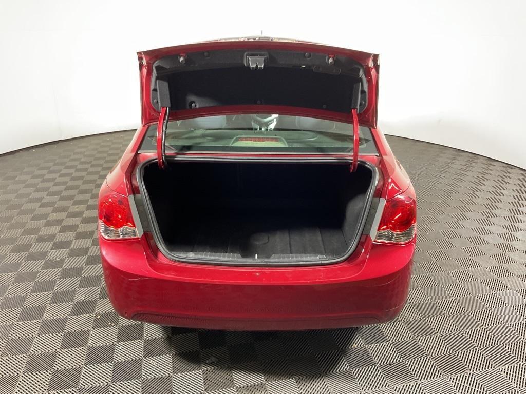 used 2014 Chevrolet Cruze car, priced at $7,000