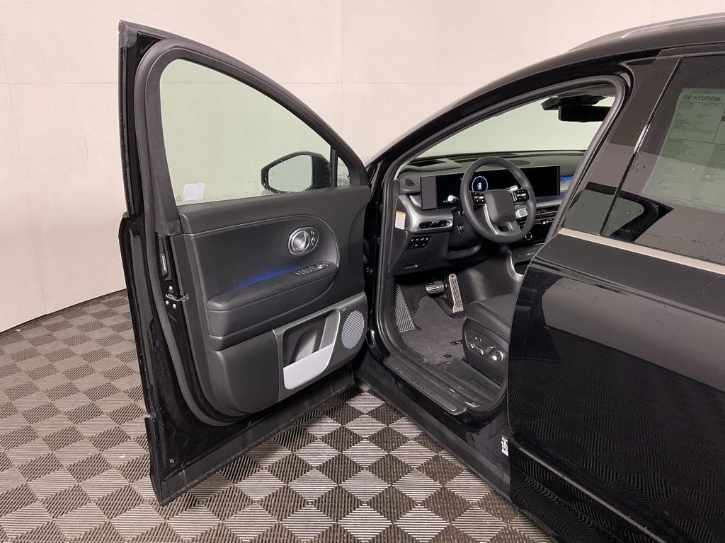 new 2026 Hyundai IONIQ 9 car, priced at $72,000