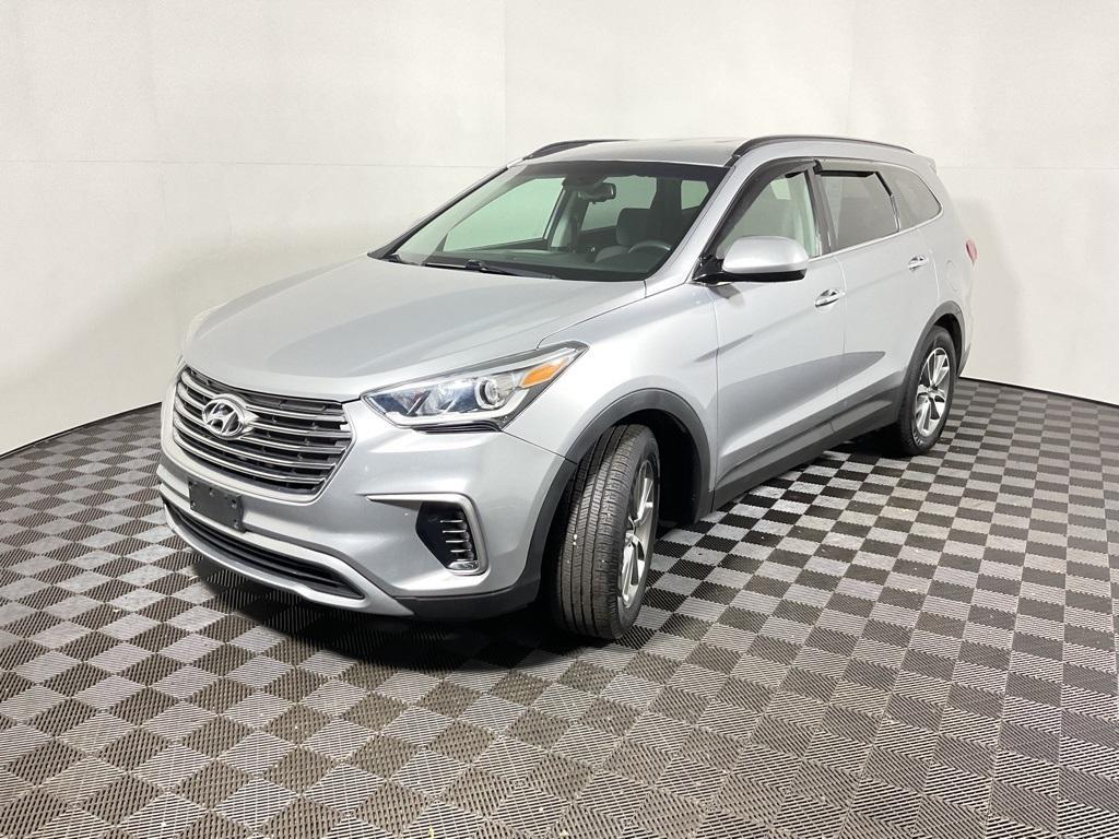 used 2018 Hyundai Santa Fe car, priced at $7,500