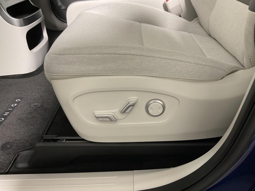 new 2026 Hyundai IONIQ 9 car, priced at $64,840