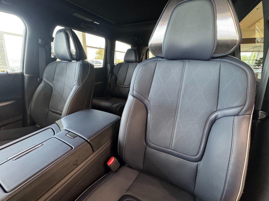 new 2026 INFINITI QX80 car, priced at $93,848