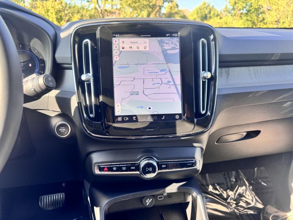 used 2024 Volvo XC40 car, priced at $29,763