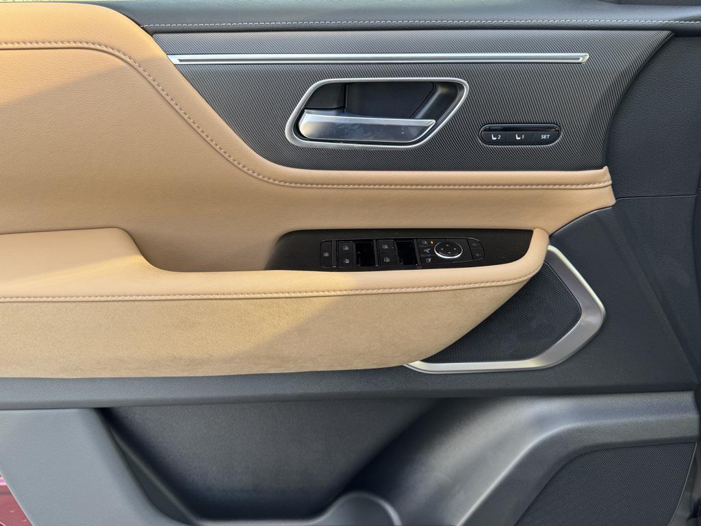 new 2026 INFINITI QX80 car, priced at $86,947