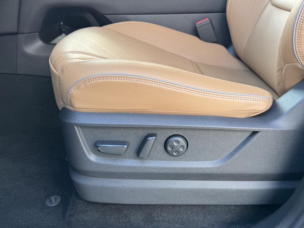 new 2026 INFINITI QX80 car, priced at $86,947