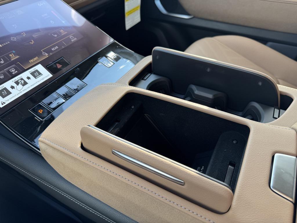 new 2026 INFINITI QX80 car, priced at $86,947