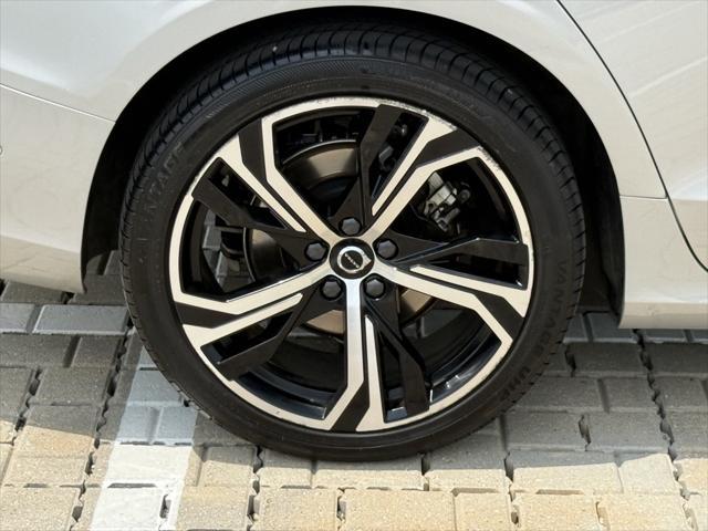used 2024 Volvo S60 car, priced at $29,900