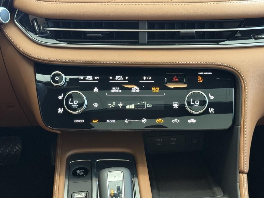 new 2026 INFINITI QX60 car, priced at $64,013