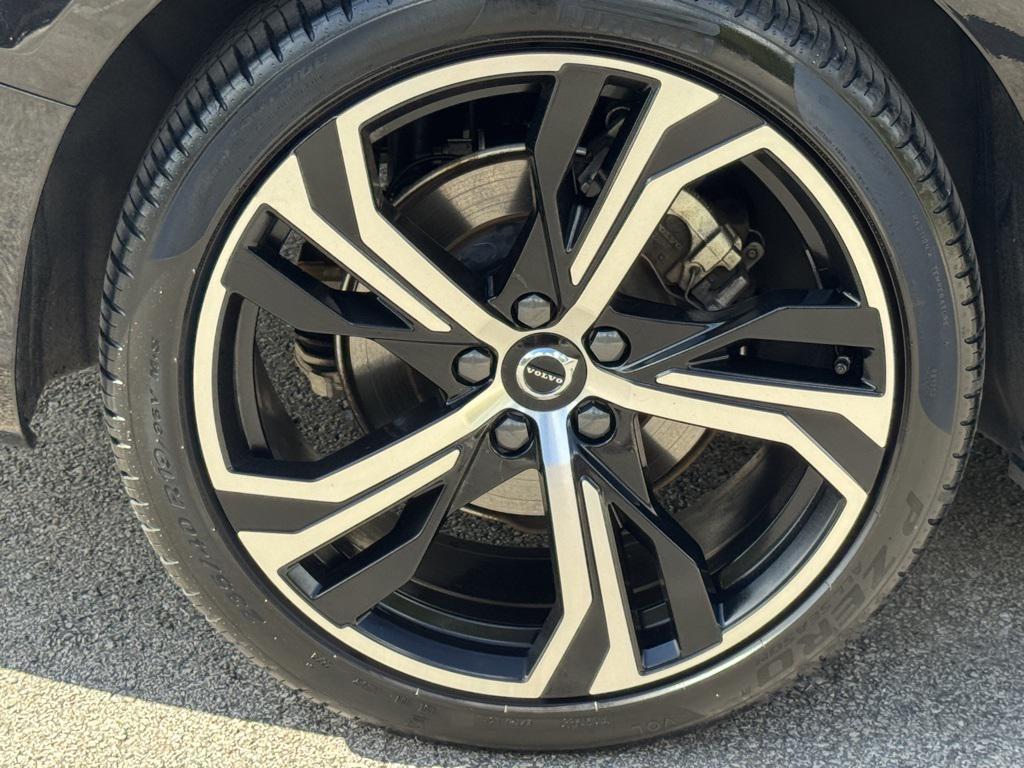used 2024 Volvo S60 car, priced at $24,700