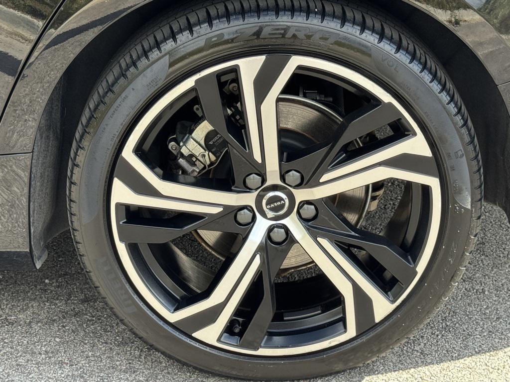 used 2024 Volvo S60 car, priced at $24,700