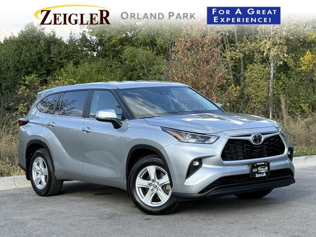 used 2024 Toyota Highlander car, priced at $36,973