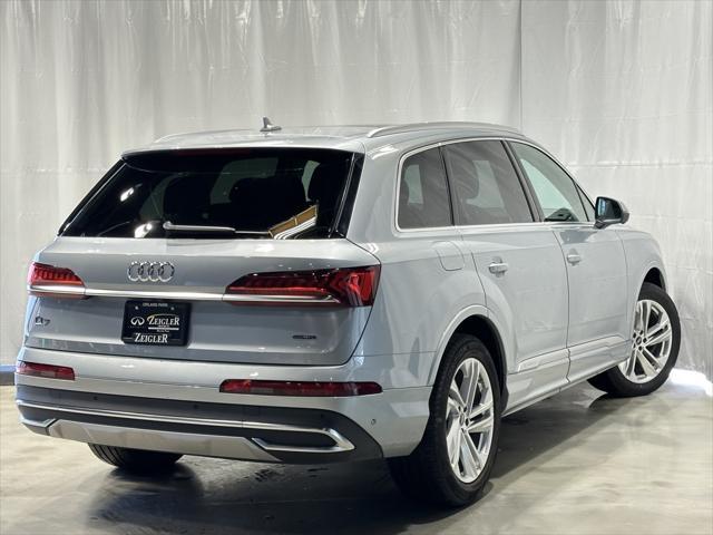 used 2023 Audi Q7 car, priced at $43,400