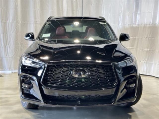 new 2025 INFINITI QX50 car, priced at $52,497