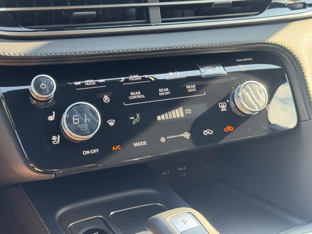 new 2026 INFINITI QX60 car, priced at $59,758