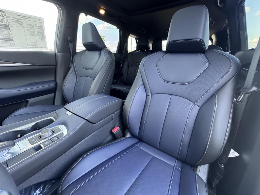 new 2026 INFINITI QX60 car, priced at $59,758