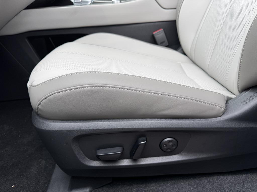 new 2026 INFINITI QX60 car, priced at $58,731