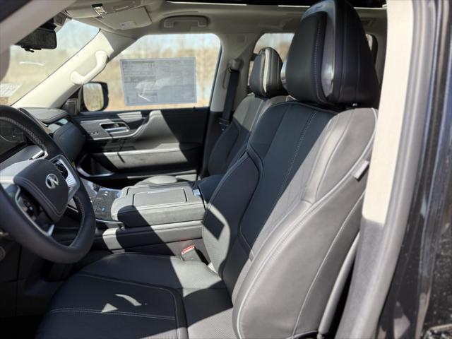 new 2025 INFINITI QX80 car, priced at $90,997