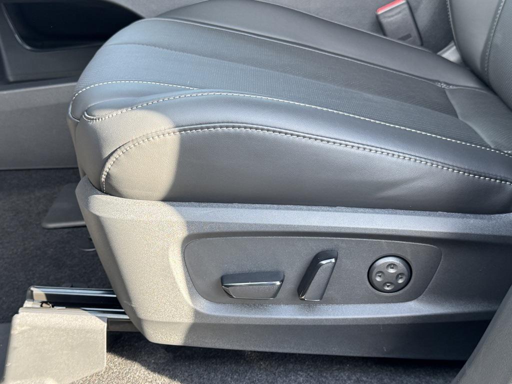 new 2026 INFINITI QX60 car, priced at $50,374