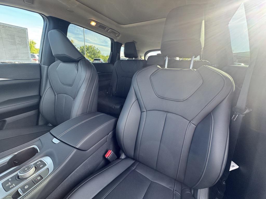 new 2026 INFINITI QX60 car, priced at $50,374