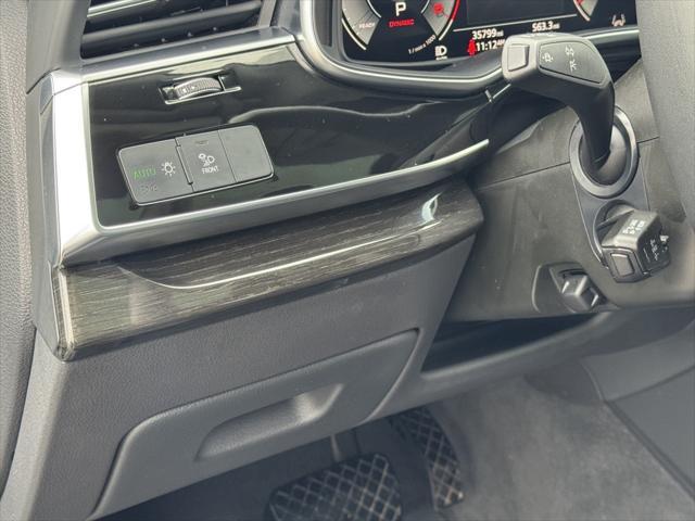 used 2024 Audi Q7 car, priced at $45,300