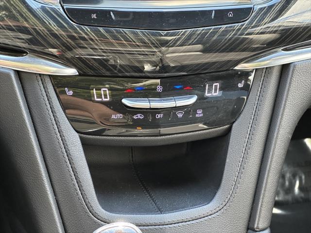 used 2022 Cadillac XT6 car, priced at $30,182