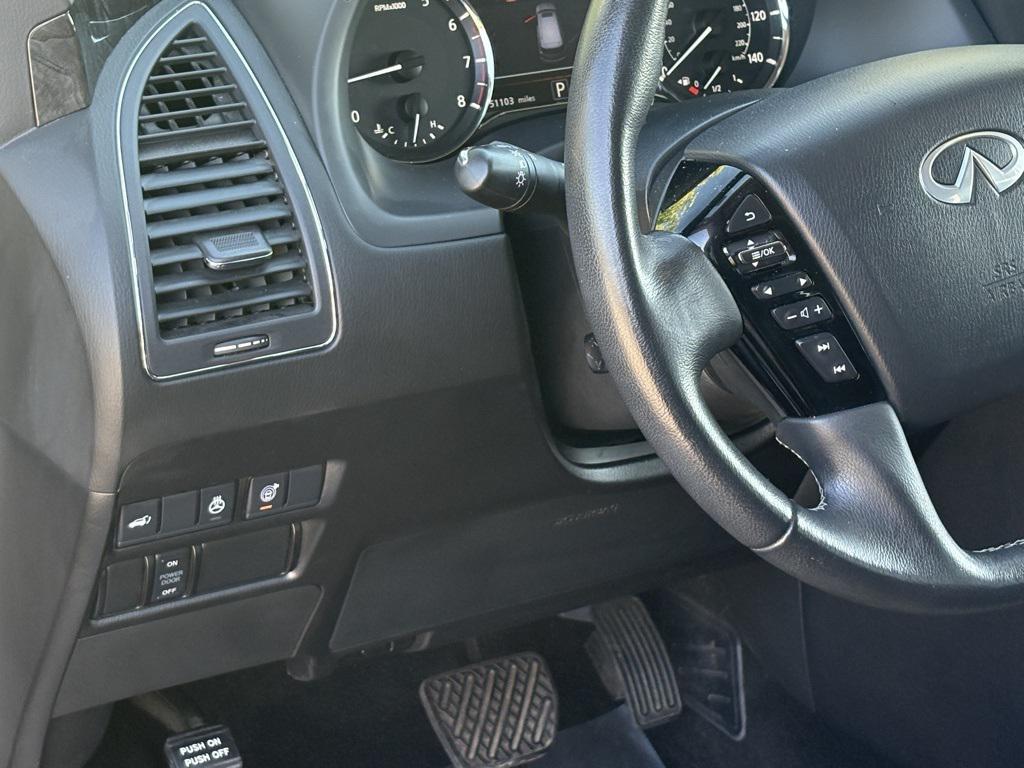 used 2024 INFINITI QX80 car, priced at $40,899