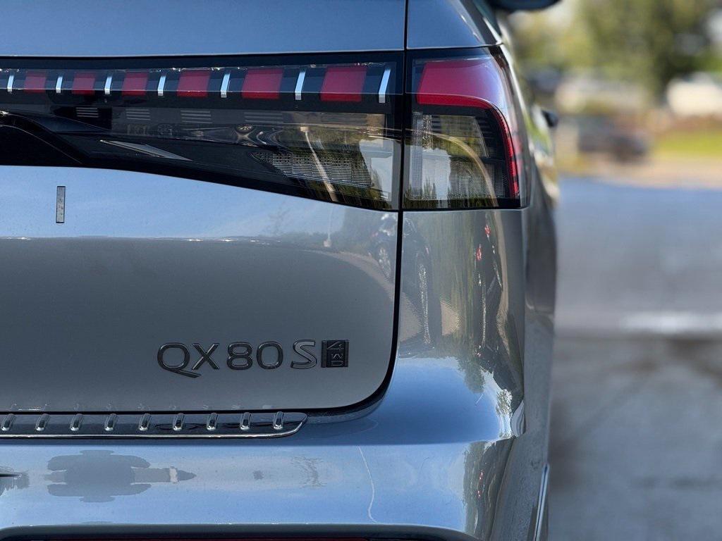 new 2026 INFINITI QX80 car, priced at $100,654