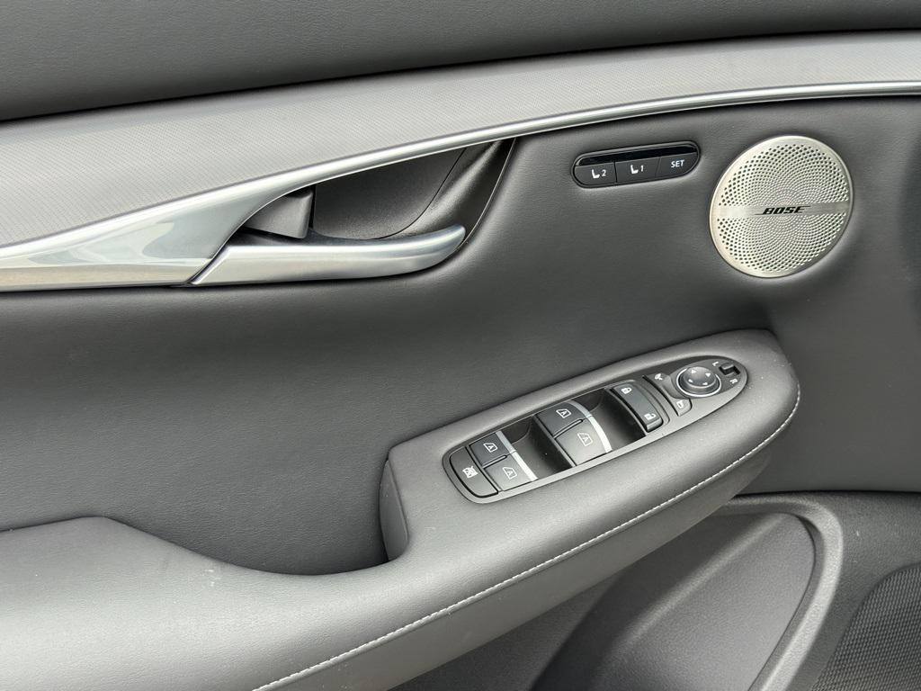 new 2025 INFINITI QX50 car, priced at $42,793