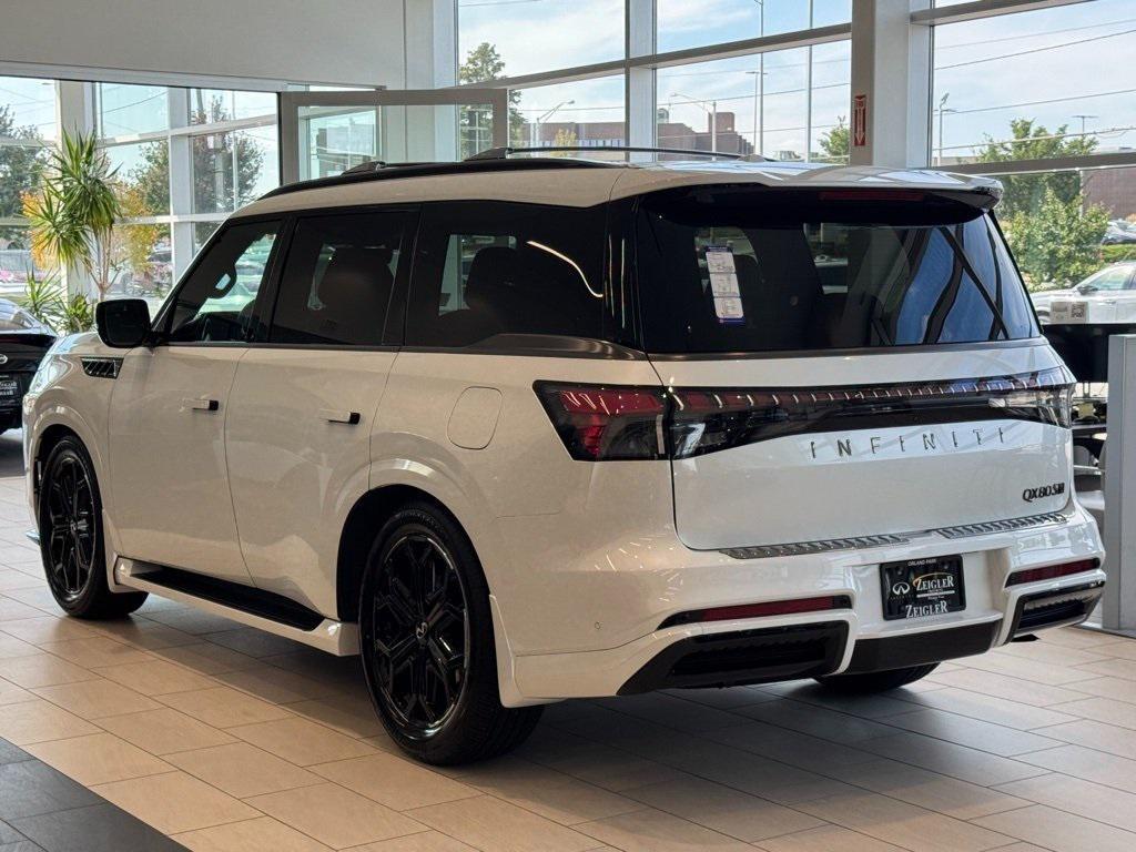 new 2026 INFINITI QX80 car, priced at $93,934