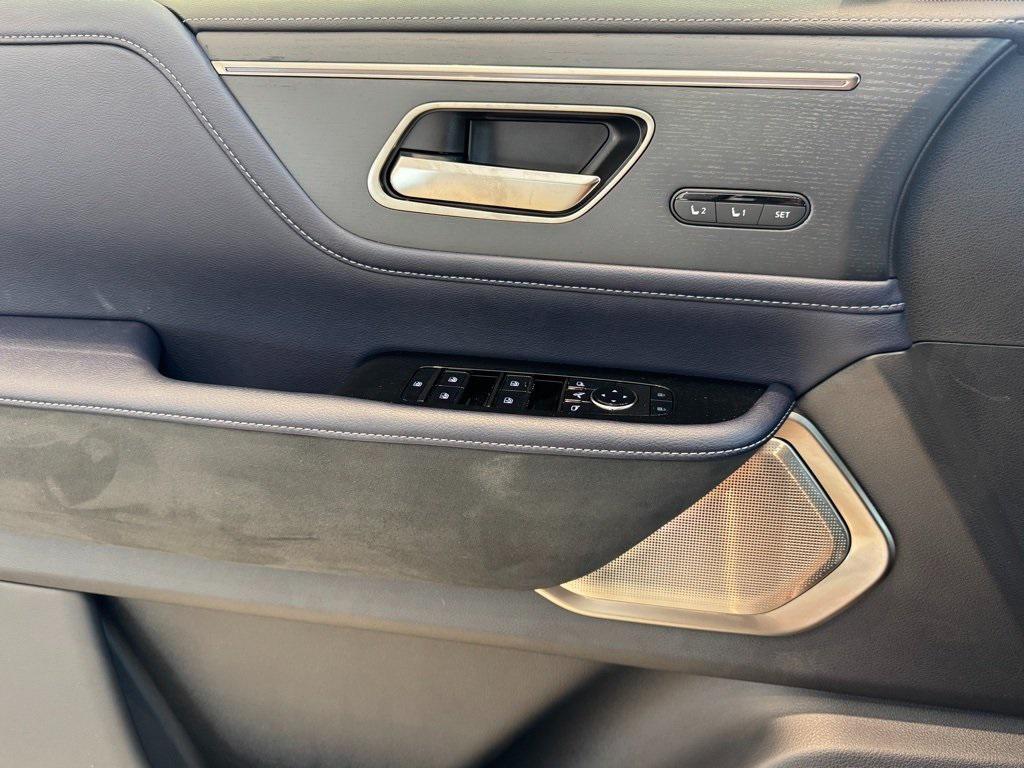 new 2026 INFINITI QX80 car, priced at $93,934