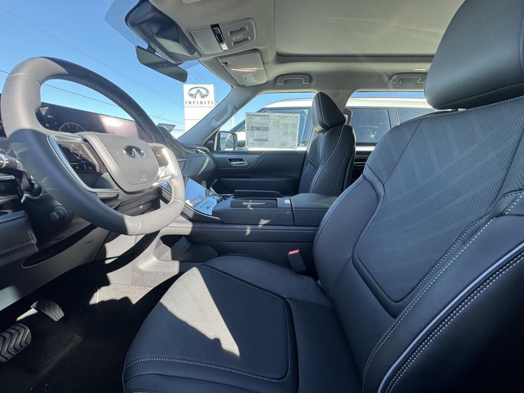 new 2026 INFINITI QX80 car, priced at $85,971