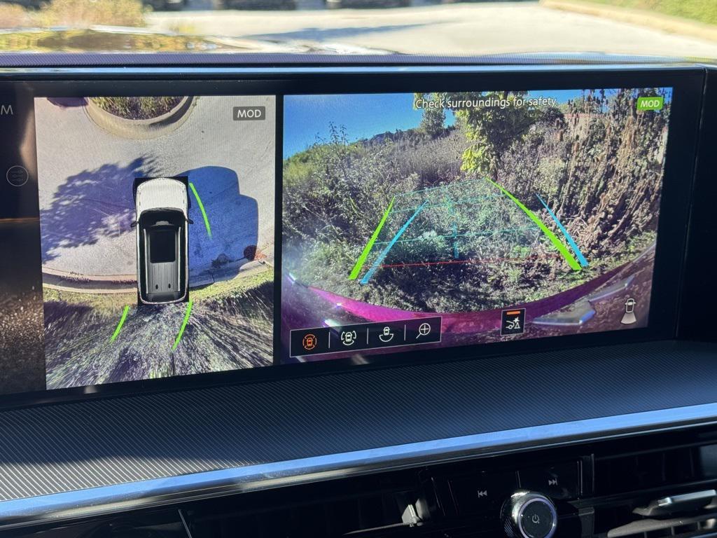 new 2026 INFINITI QX80 car, priced at $85,971