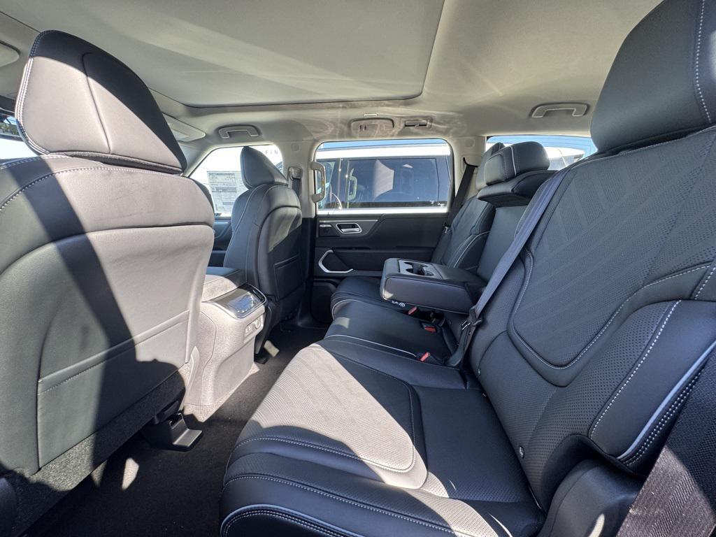 new 2026 INFINITI QX80 car, priced at $85,971